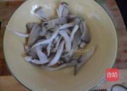 豆腐蘑菇一锅烩的做法图解3