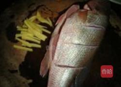 香辣鲈鱼的做法图解2