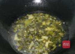 酸菜鸭血汤的做法图解4