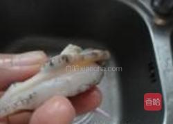 蒜香小鲍鱼的做法图解1