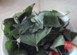 酸菜大茴焖的做法图解1