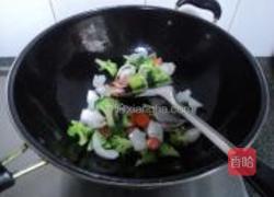 杂蔬猪肉粒的做法图解10