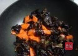 木耳炒蛋的做法图解7