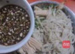 拌腐竹黄瓜金针菇的做法图解8