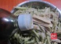 拌腐竹黄瓜金针菇的做法图解9