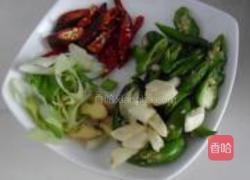 土豆片炒鸡的做法图解3