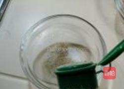 木耳炒鸡片的做法图解3