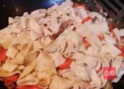 尖椒炒干豆腐的做法图解8