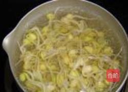 黄豆芽凉拌粉条的做法图解2