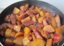 土豆烧牛肉的做法图解14