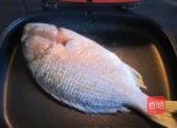 九层塔煎海鱼的做法图解1