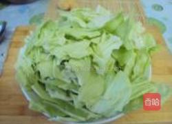 爆炒包菜的做法图解1