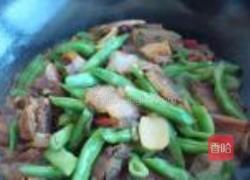 四季豆烧腊肉的做法图解11