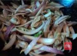 洋葱炒生蚝的做法图解7