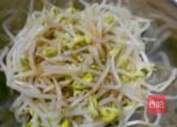 凉拌黄豆芽的做法图解3