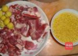 绿豆板栗蒸排骨的做法图解1