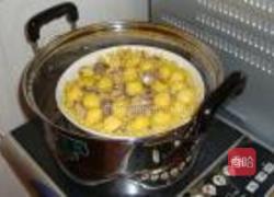 绿豆板栗蒸排骨的做法图解5