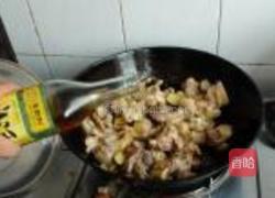 茶树菇炒仔鸡的做法图解10