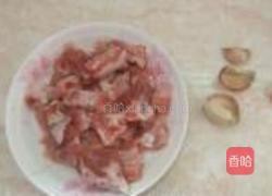 糖醋排骨的做法图解1