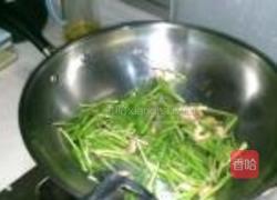 北极虾炒韭菜的做法图解4