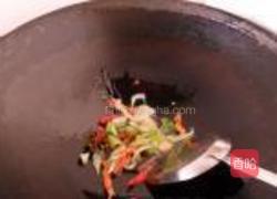 五花肉焖双冬的做法图解6