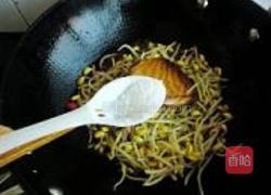 黄豆芽炒粉丝的做法图解6