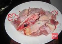 莲藕烧鸭肉的做法图解1