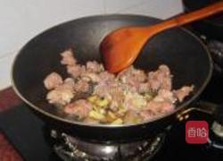 莲藕烧鸭肉的做法图解4