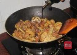 莲藕烧鸭肉的做法图解8