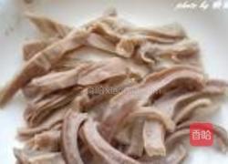 榨菜炒猪肚的做法图解1