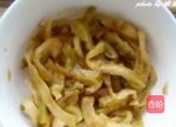 榨菜炒猪肚的做法图解2