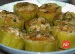 鲮鱼肉酿凉瓜的做法图解9