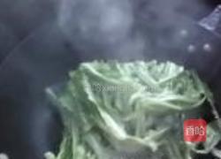 素炒油麦菜的做法图解2