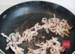木耳干豆腐炒肉丝的做法图解4