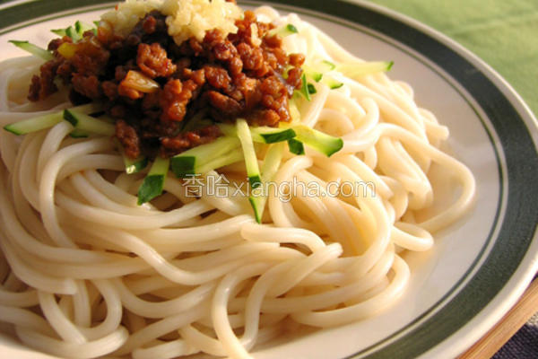 辣肉酱拌面