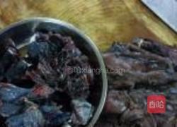 白玉菇炒乌鸡片的做法图解4