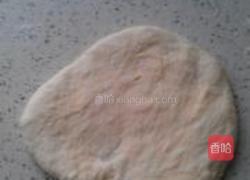 香肠香干披萨的做法图解7