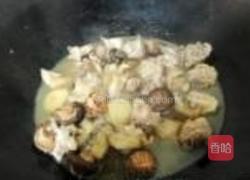 冬菇焖鸡的做法图解6