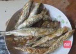 青椒鱼干的做法图解1
