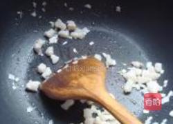 牛肉丸辫子炸酱面的做法图解4