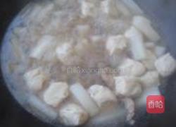 鸭肝鱼丸白萝卜汤的做法图解4