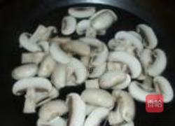 口蘑炒牛肚的做法图解4