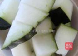 黄豆冬瓜筒骨汤的做法图解3