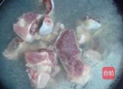 黄豆冬瓜筒骨汤的做法图解4