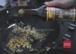 豌豆拌虾仁的做法图解5