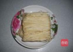 豆腐粒鲜虾汤面的做法图解5