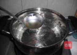 豆腐粒鲜虾汤面的做法图解8