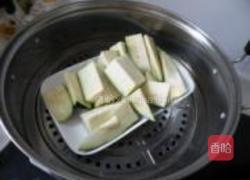 蒜泥白肉茄子的做法图解2