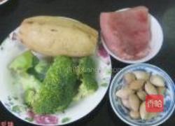 藕片西兰花炒里脊的做法图解1