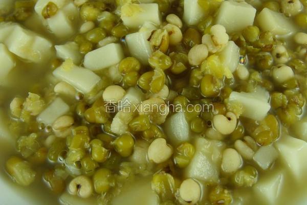 綠豆薏米年糕露
